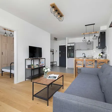 Functional With Parking In Cracow By Renters Krakov